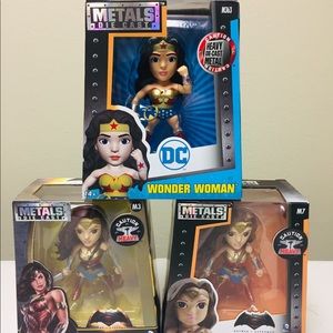 Lot of 3 Wonder Woman Metal Die-casts by Jada